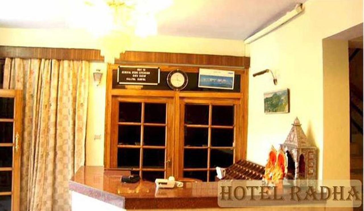 Hotel Radhe Continental Найнітал Екстер'єр фото